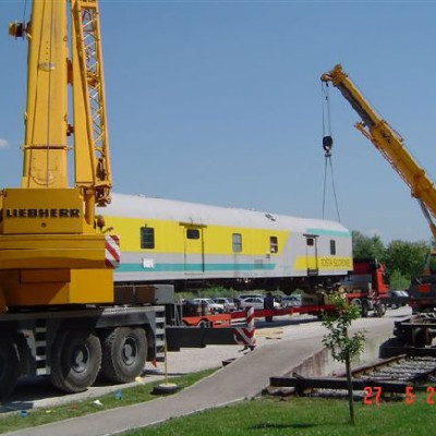 Dvigovanje poštnega vagona