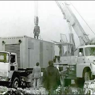 Raztovarjanje tovornjaka Tatra